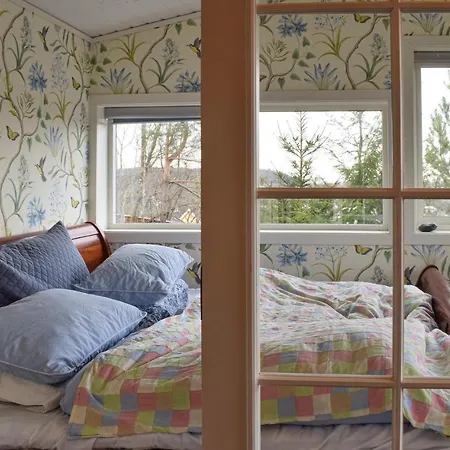 Stunning In Sandsli W/ Wifi And 2 Bedrooms * Берген